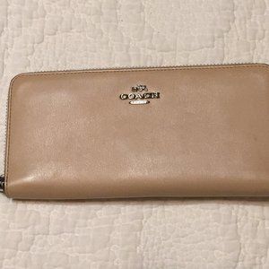 Coach Smooth Leather Accordion Zip Wallet – being sold on Coach website for $225